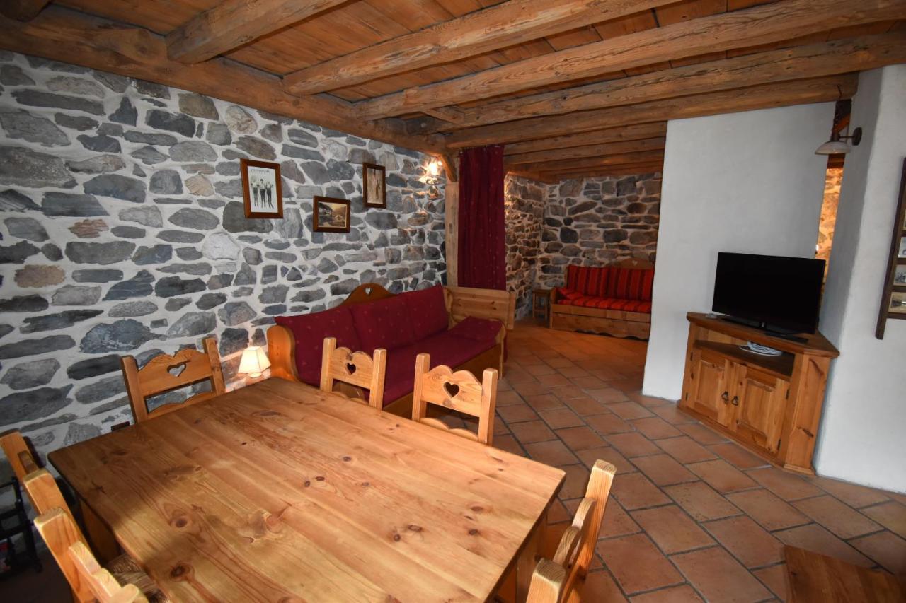 Vaujanylocations - Chalets Clovis I & II Extérieur photo