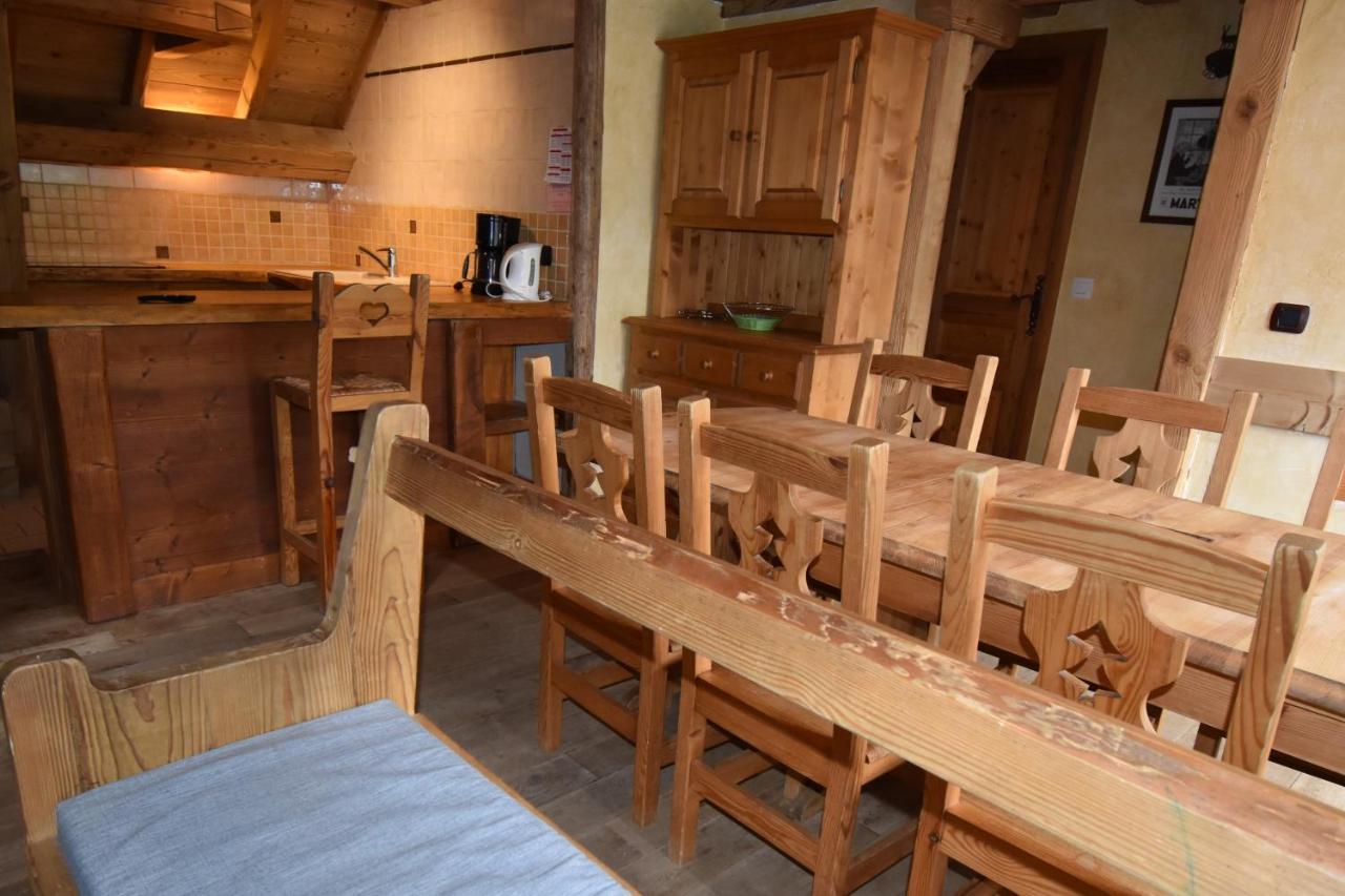 Vaujanylocations - Chalets Clovis I & II Extérieur photo